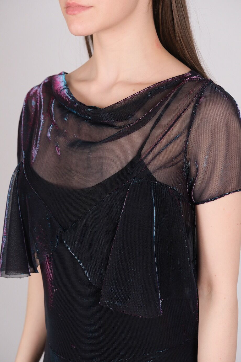 image 4 Платье из мерцающей ткани с воланами