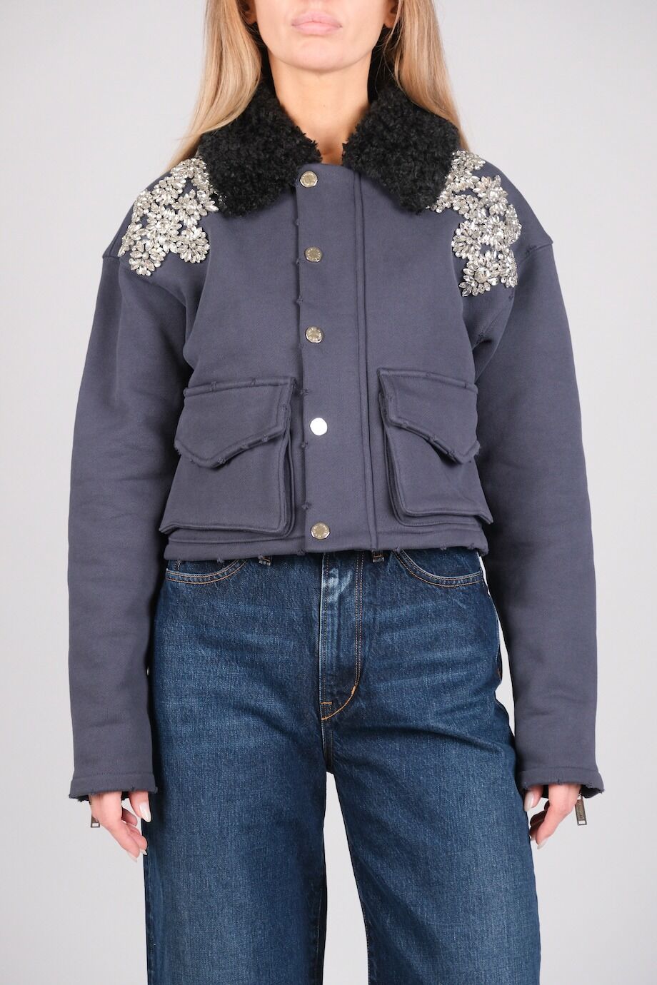 image 1 Куртка с камнями и меховым воротником
