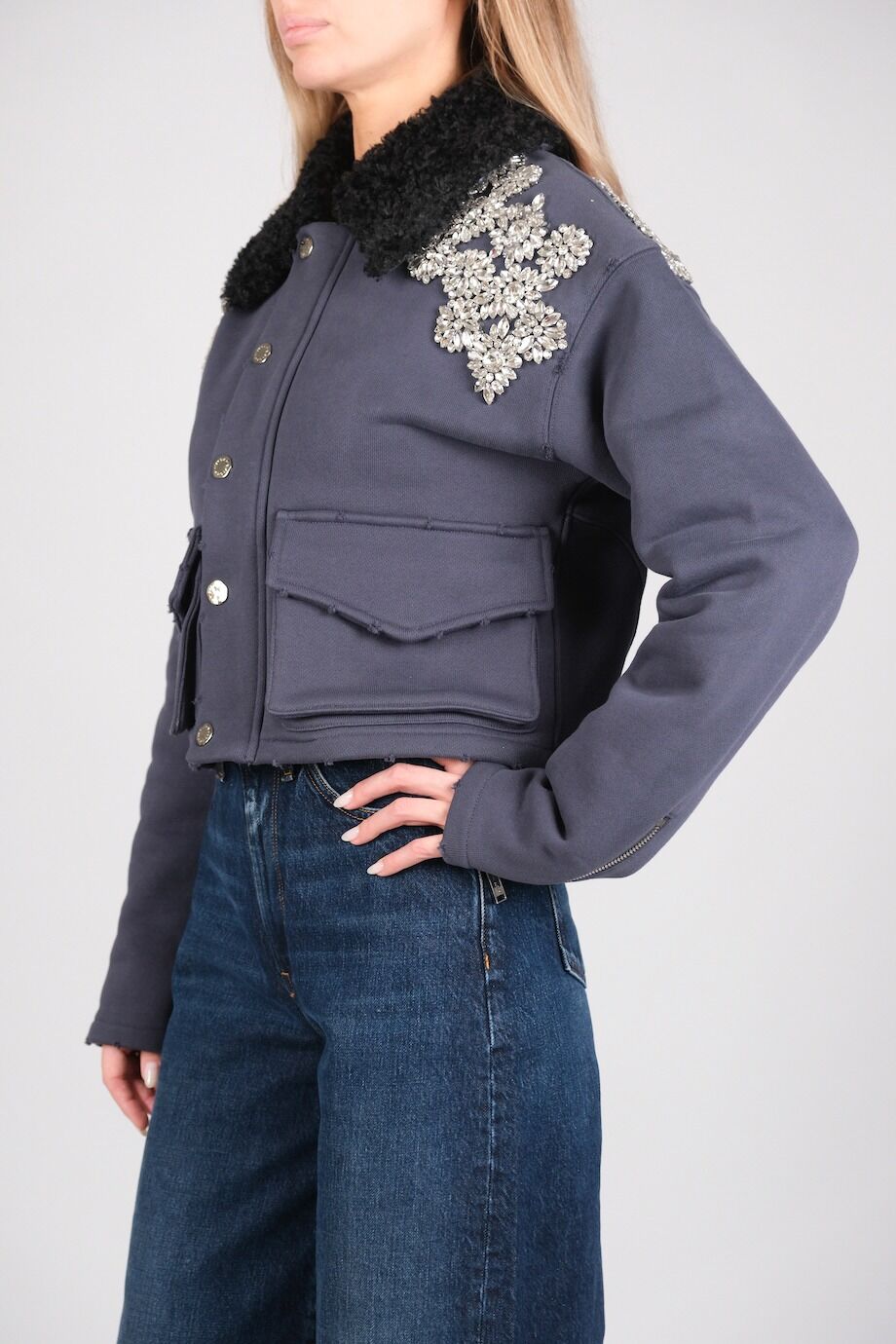 image 2 Куртка с камнями и меховым воротником