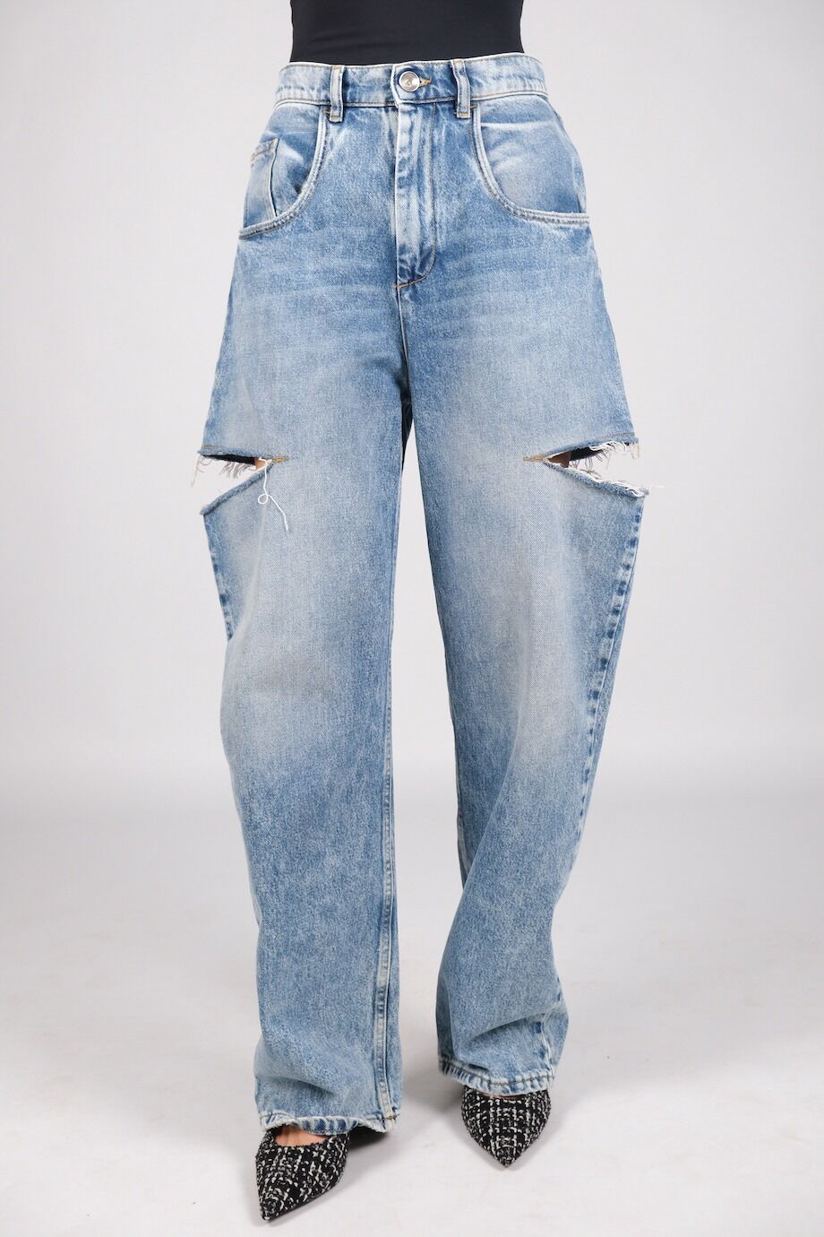 image 2 Джинсы голубого цвета с разрезами по бокам
