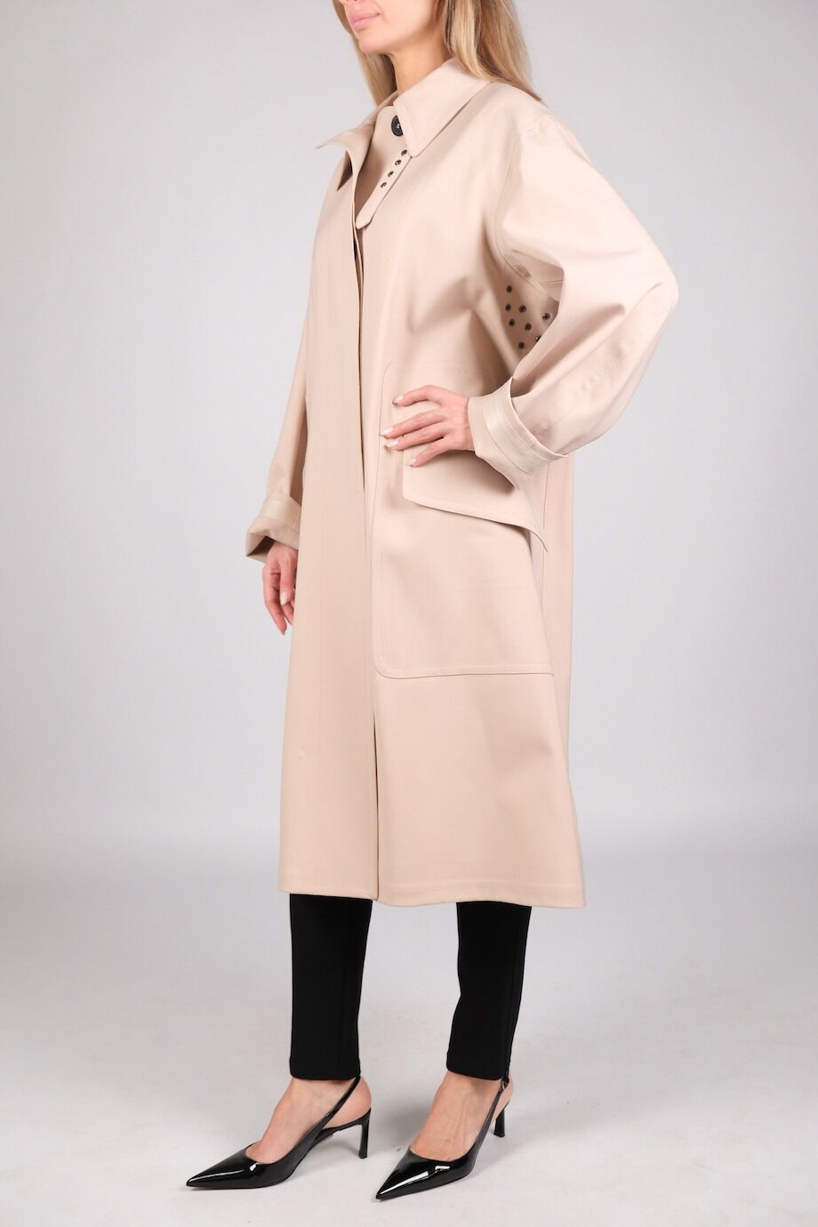 image 5 Тренч бежевого цвета с поясом