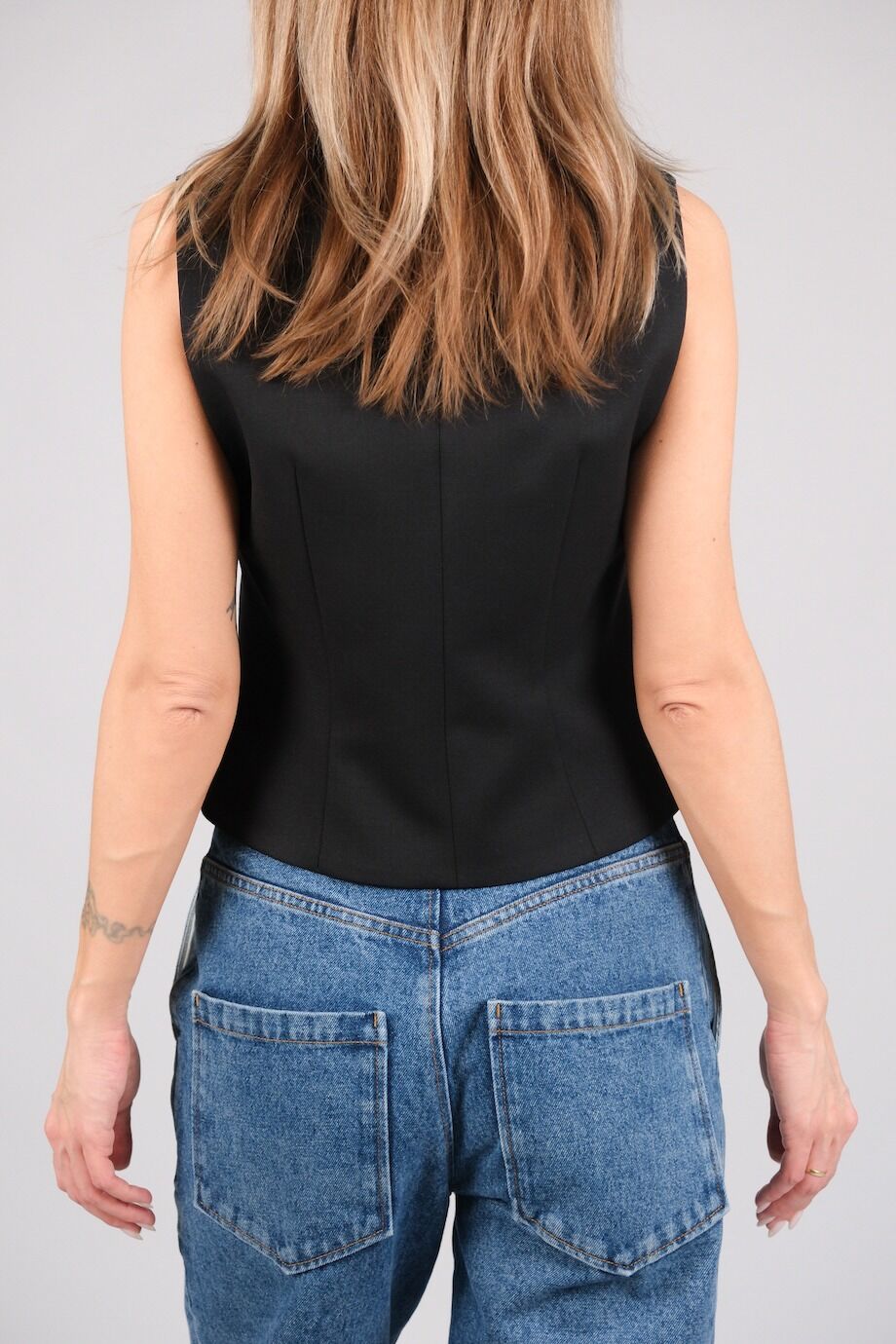 image 3 Жилет из костюмной ткани чёрного цвета