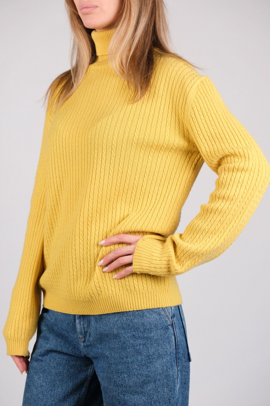 image 2 Кашемировый джемпер с горлом жёлтого цвета