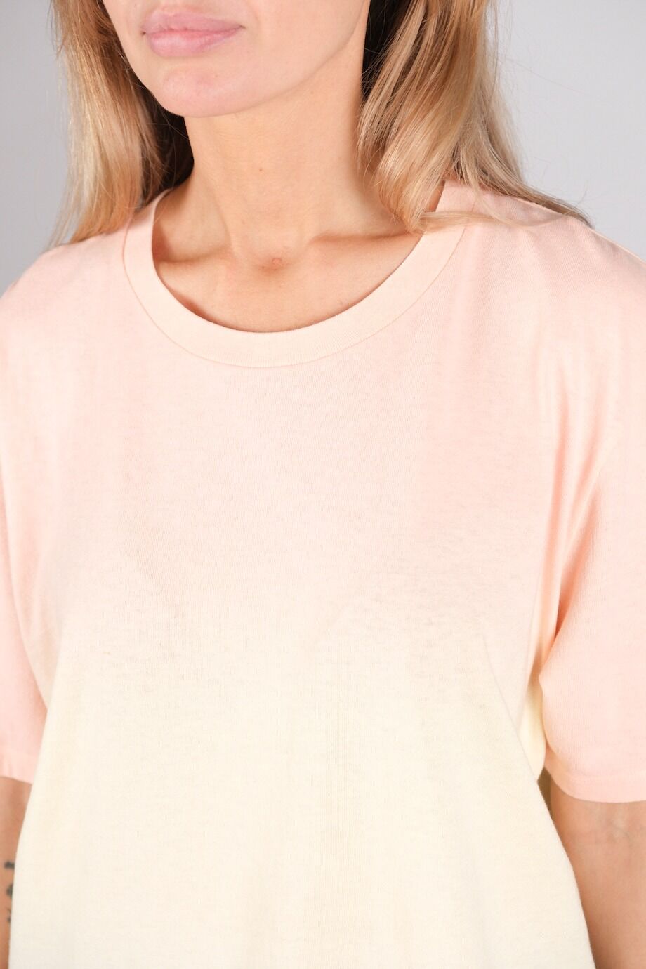 image 4 Футболка с градиентом