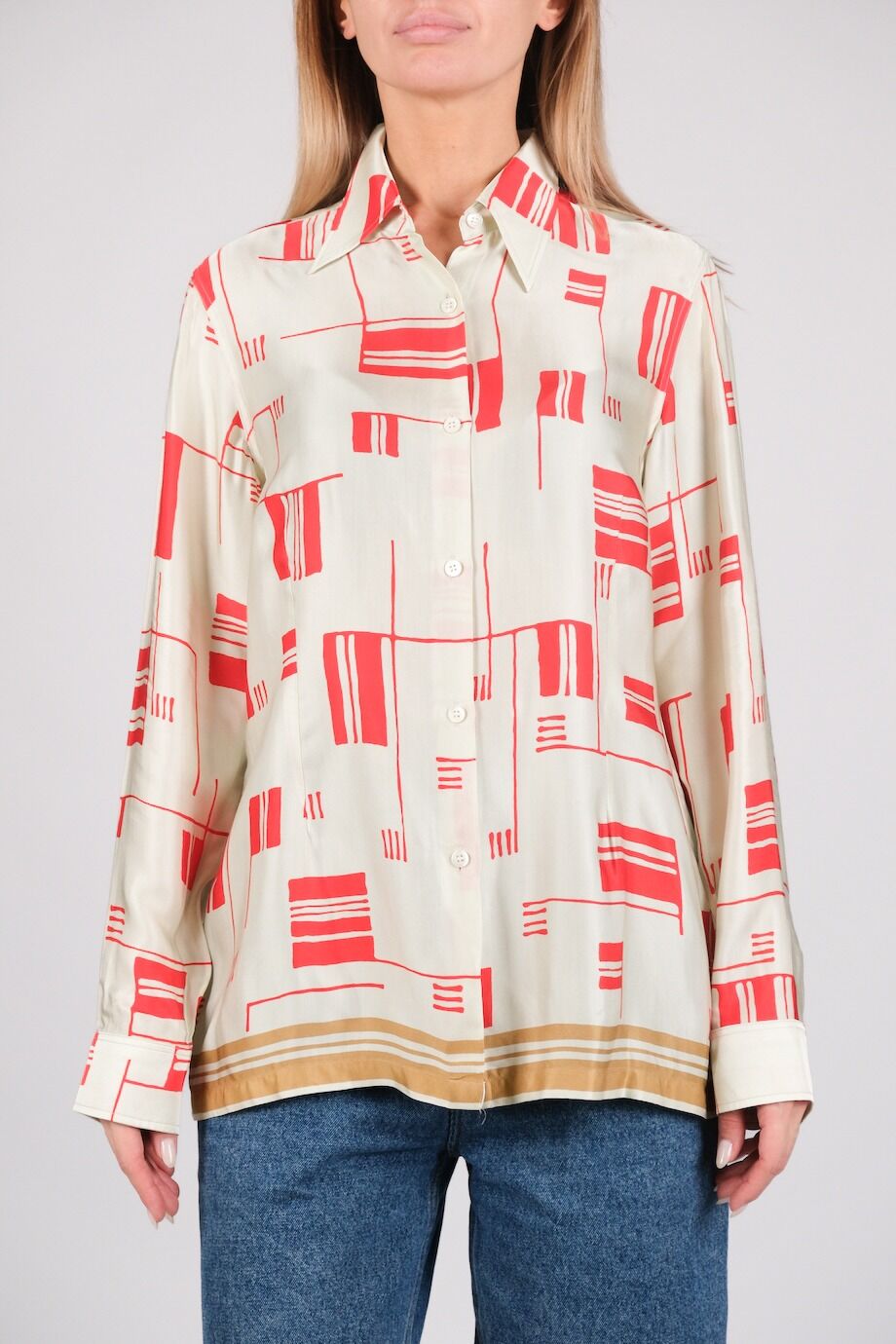 image 1 Блуза молочного цвета с красным принтом