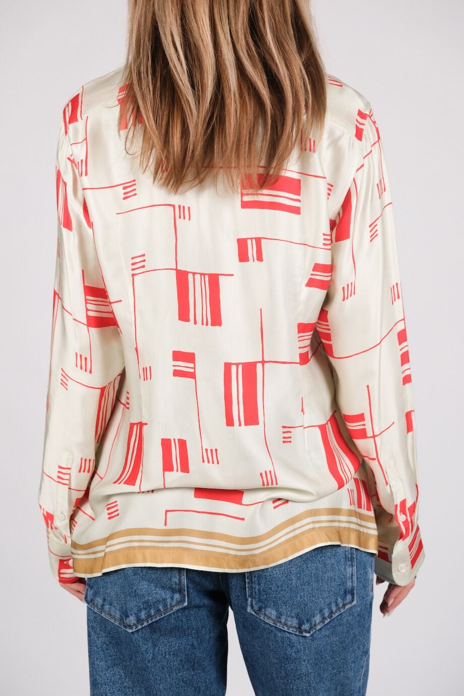 image 3 Блуза молочного цвета с красным принтом