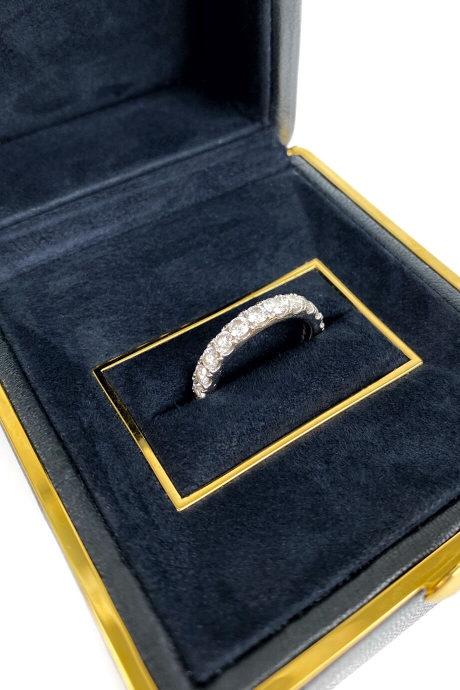 image 3 Кольцо Castle Set Eternity ring