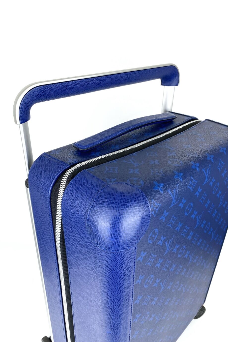 image 3 Чемодан Taigarama Horizon 55